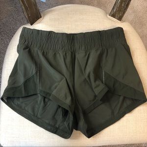 Lululemon Miles Ahead shorts 2.5” - dark olive 4